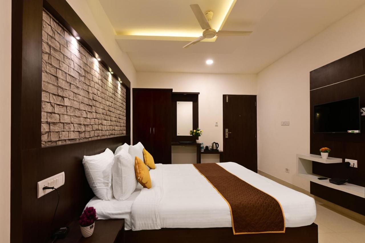 Hotel Bv Colours By Rivido, Begur Main Road Bangalore Exterior foto
